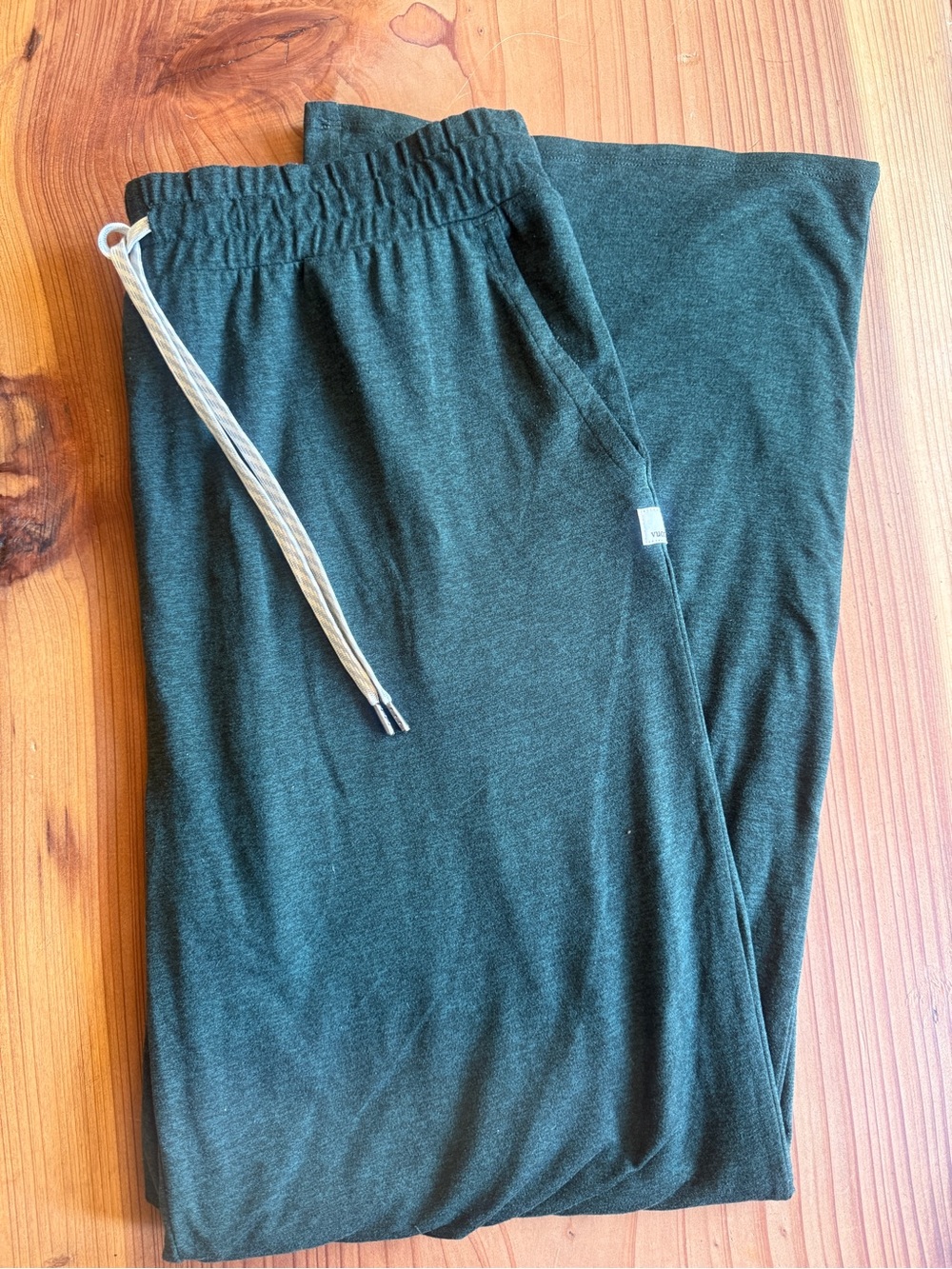 Vuori Halo Wide Leg Evergreen Pants
